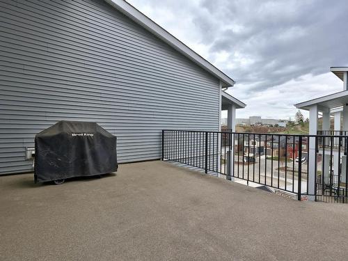 209-1880 Hugh Allan Drive, Kamloops, BC - Outdoor With Exterior