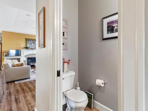 111-770 Hugh Allan Drive, Kamloops, BC - Indoor Photo Showing Bathroom