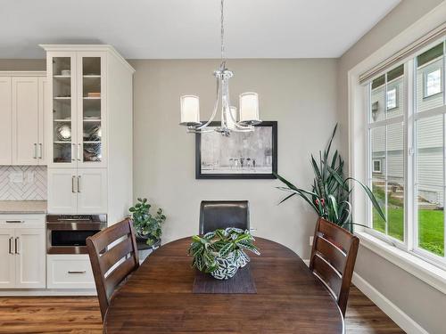 111-770 Hugh Allan Drive, Kamloops, BC - Indoor Photo Showing Dining Room