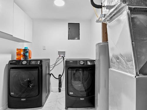 6-800 Southill Street, Kamloops, BC - Indoor Photo Showing Laundry Room