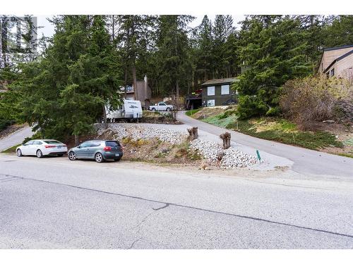 1634 Scott Crescent, West Kelowna, BC - Outdoor