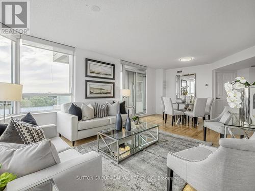 1004 - 8 Covington Road, Toronto, ON - Indoor Photo Showing Living Room