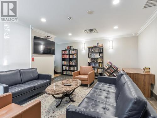 1004 - 8 Covington Road, Toronto, ON - Indoor Photo Showing Living Room