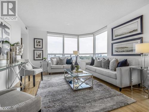 1004 - 8 Covington Road, Toronto, ON - Indoor Photo Showing Living Room