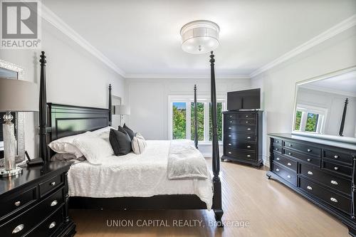 209 Roselawn Drive, Vaughan, ON - Indoor Photo Showing Bedroom