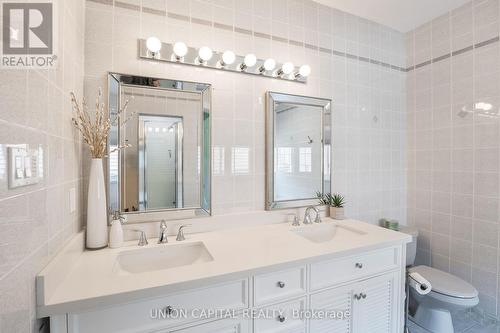 209 Roselawn Drive, Vaughan, ON - Indoor Photo Showing Bathroom