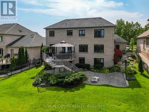 209 Roselawn Drive, Vaughan, ON - Outdoor