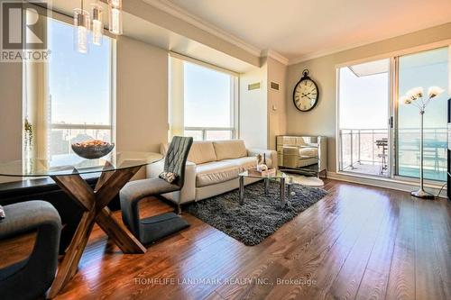 2801 - 21 Hillcrest Avenue, Toronto, ON - Indoor Photo Showing Living Room