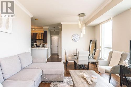 2801 - 21 Hillcrest Avenue, Toronto, ON - Indoor Photo Showing Living Room