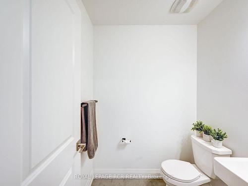 84 Wind Tree Way, Halton Hills, ON - Indoor Photo Showing Bathroom