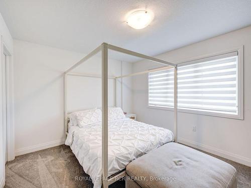 84 Wind Tree Way, Halton Hills, ON - Indoor Photo Showing Bedroom