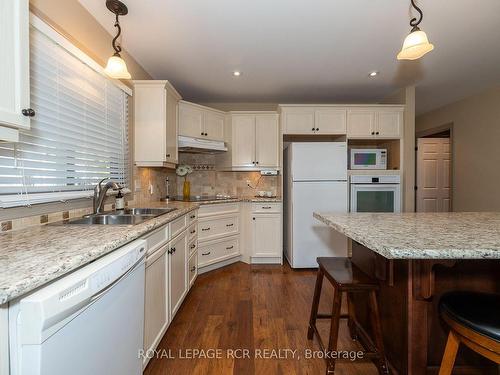 30 Victoria St W, Southgate, ON - Indoor Photo Showing Kitchen With Double Sink