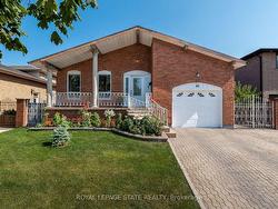 62 Henley Dr  Hamilton, ON L8E 3S6