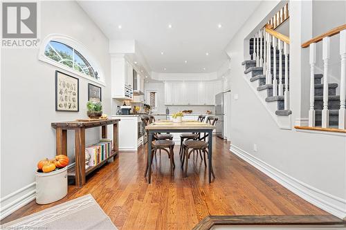 90 Hedge Lawn Drive, Grimsby, ON - Indoor Photo Showing Other Room