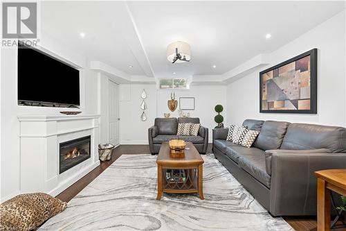 90 Hedge Lawn Drive, Grimsby, ON - Indoor Photo Showing Living Room With Fireplace