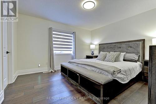 58 Curran Road, Hamilton (Ancaster), ON - Indoor Photo Showing Bedroom