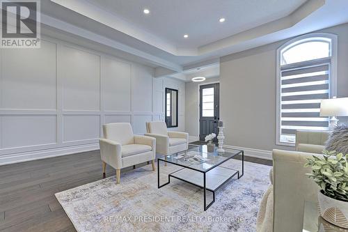 58 Curran Road, Hamilton (Ancaster), ON - Indoor Photo Showing Living Room