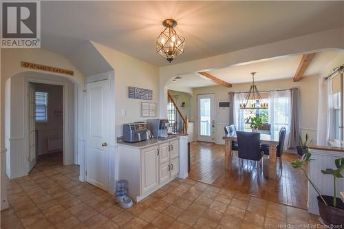 179 Saint-Pierre Est Boulevard, Caraquet, NB - Indoor Photo Showing Dining Room