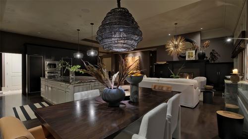 1749 Capistrano Drive, Kelowna, BC - Indoor Photo Showing Dining Room