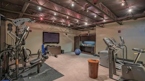 1749 Capistrano Drive, Kelowna, BC - Indoor Photo Showing Gym Room