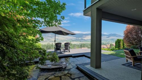 1749 Capistrano Drive, Kelowna, BC - Outdoor