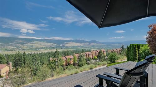 1749 Capistrano Drive, Kelowna, BC - Outdoor With View