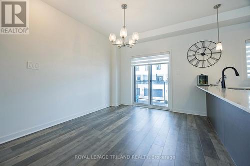 36 - 1781 Henrica Avenue, London, ON - Indoor Photo Showing Other Room