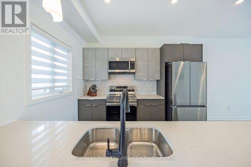 36 - 1781 Henrica Avenue, London, ON - Indoor Photo Showing Kitchen With Stainless Steel Kitchen With Double Sink With Upgraded Kitchen