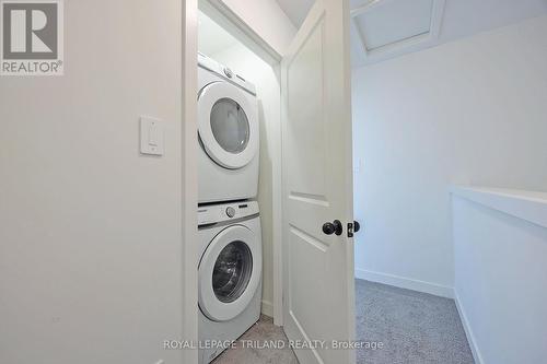 36 - 1781 Henrica Avenue, London, ON - Indoor Photo Showing Laundry Room