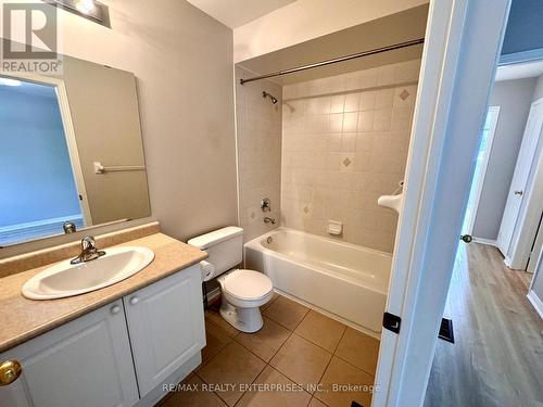 17 - 2340 Parkhaven Boulevard, Oakville (Uptown Core), ON - Indoor Photo Showing Bathroom