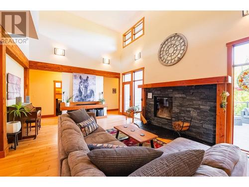 2442 Perrier  Lane, Nelson, BC - Indoor Photo Showing Living Room With Fireplace