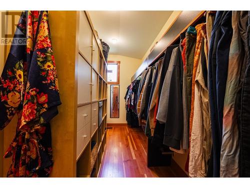 2442 Perrier  Lane, Nelson, BC - Indoor With Storage