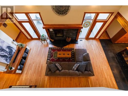 2442 Perrier  Lane, Nelson, BC - Indoor With Fireplace