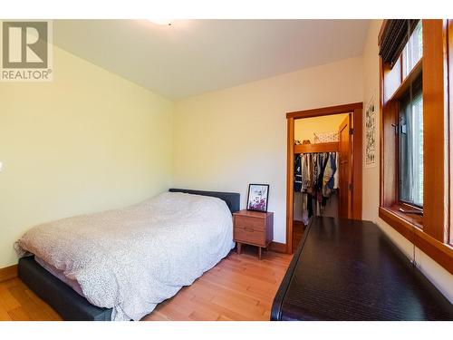 2442 Perrier  Lane, Nelson, BC - Indoor Photo Showing Bedroom