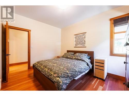 2442 Perrier  Lane, Nelson, BC - Indoor Photo Showing Bedroom