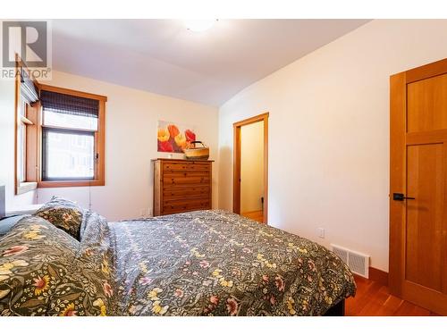 2442 Perrier  Lane, Nelson, BC - Indoor Photo Showing Bedroom