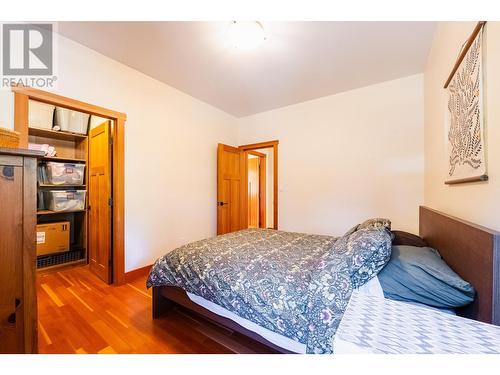 2442 Perrier  Lane, Nelson, BC - Indoor Photo Showing Bedroom