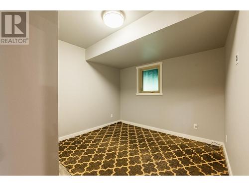 2442 Perrier  Lane, Nelson, BC - Indoor Photo Showing Other Room