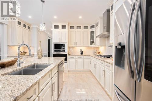 30 Augustus Court, Lasalle, ON - Indoor Photo Showing Kitchen With Double Sink With Upgraded Kitchen