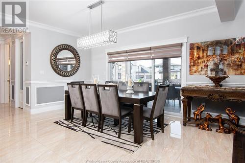 30 Augustus Court, Lasalle, ON - Indoor Photo Showing Dining Room