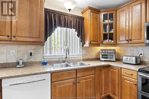 6 Katie, Kingsville, ON - Indoor Photo Showing Kitchen With Double Sink