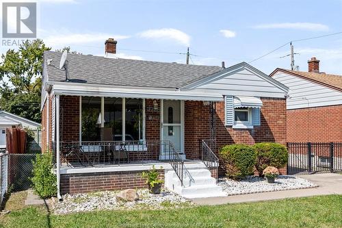 3726 Myrtle, Windsor, ON - Outdoor With Deck Patio Veranda