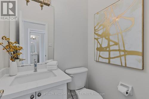 119 Watkins Glen Crescent, Aurora, ON - Indoor Photo Showing Bathroom