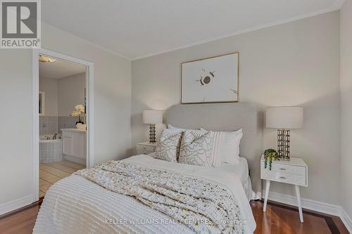 119 Watkins Glen Crescent, Aurora, ON - Indoor Photo Showing Bedroom