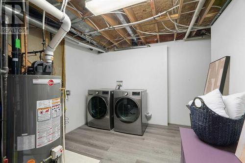 104 Christie Knoll Heights Sw, Calgary, AB - Indoor Photo Showing Laundry Room