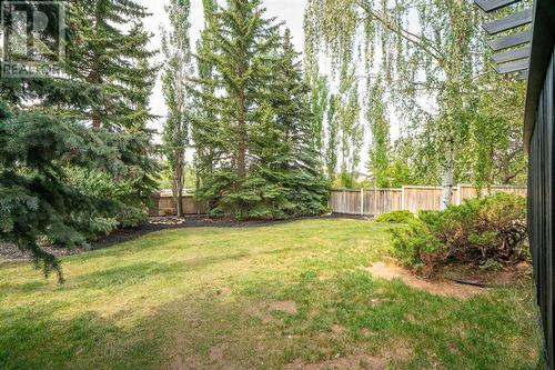 104 Christie Knoll Heights Sw, Calgary, AB - Outdoor With Backyard