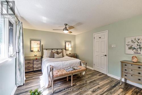 4274 Gayling Gardens, Mississauga, ON - Indoor Photo Showing Bedroom