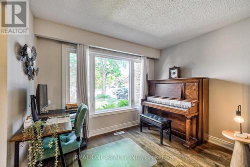 4274 Gayling Gardens, Mississauga (Erin Mills), ON - Indoor