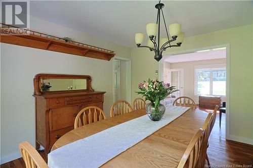 181 Woodlawn Lane, New Maryland, NB - Indoor Photo Showing Dining Room