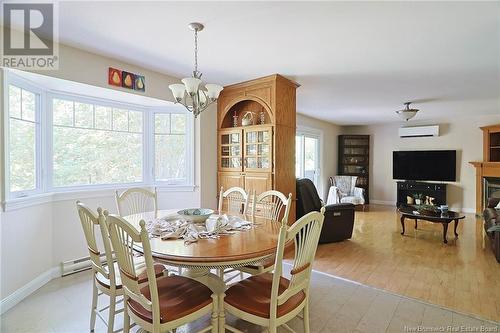 181 Woodlawn Lane, New Maryland, NB - Indoor Photo Showing Dining Room